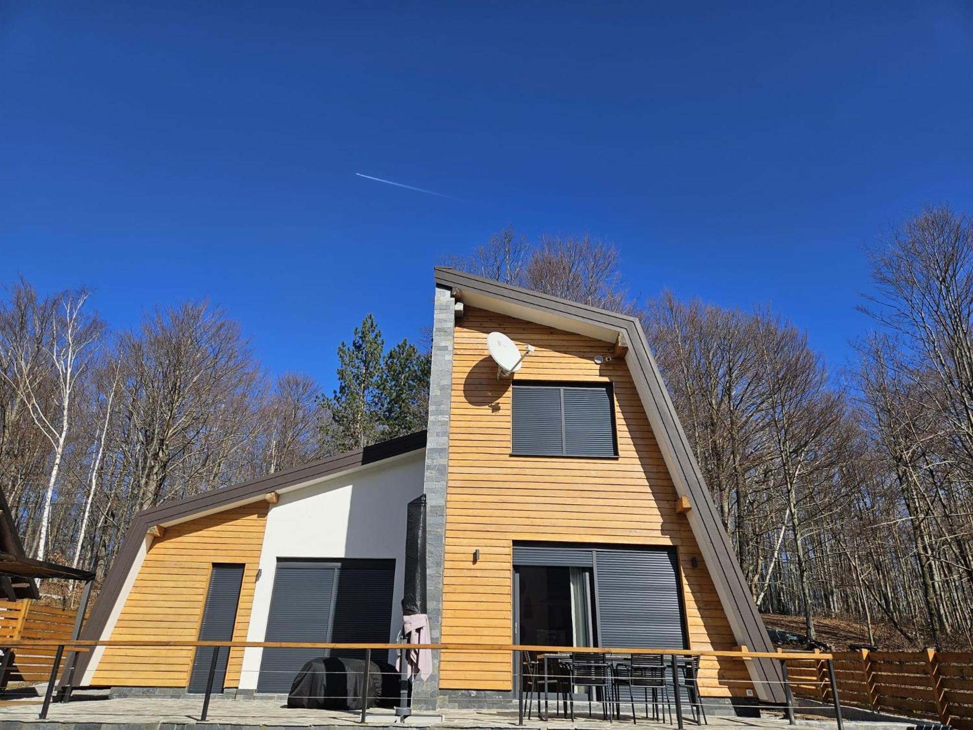 Oak House Villa Brusane Buitenkant foto