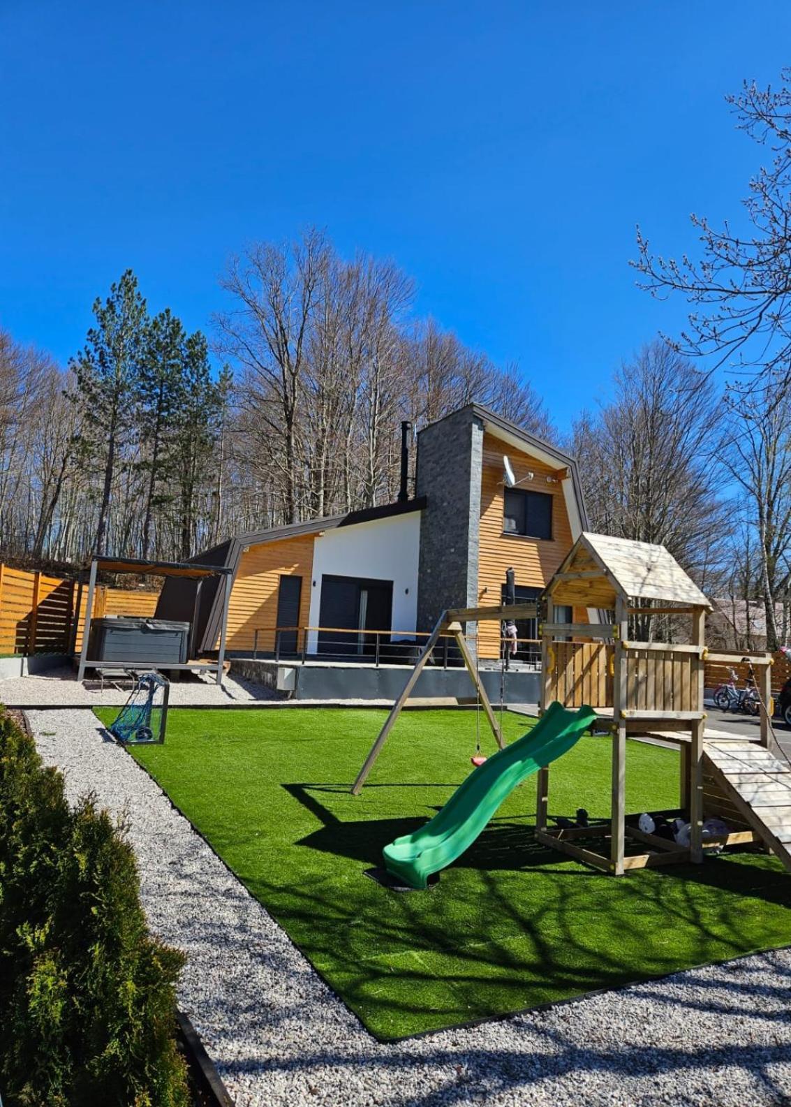 Oak House Villa Brusane Buitenkant foto